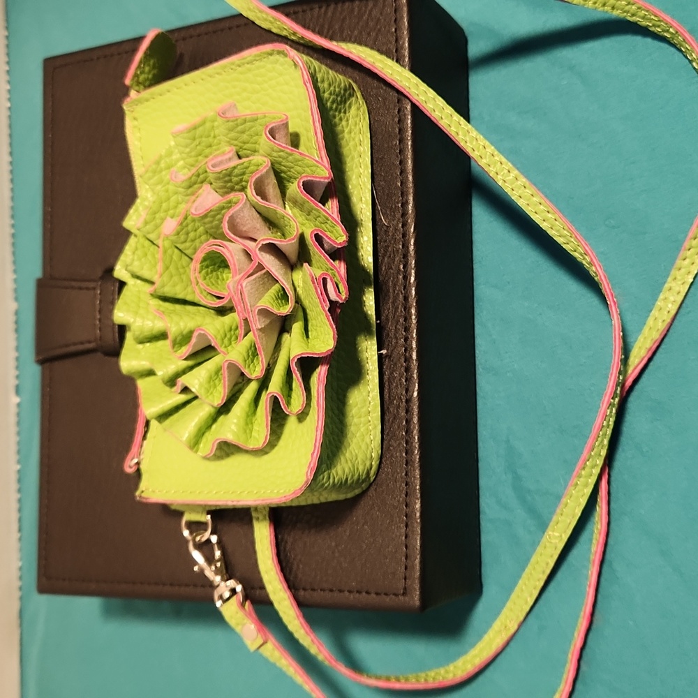Jazzd bags/wristlet